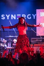 小柳（Vo / 夕闇に誘いし漆黒の天使達）（Photo by MAYUMI）