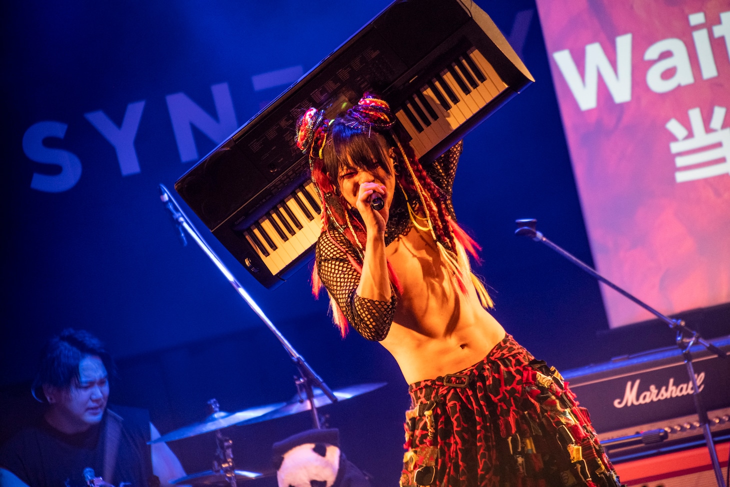 小柳（Vo / 夕闇に誘いし漆黒の天使達）（Photo by MAYUMI）