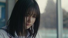 STU48のドラマミュージックビデオ「光は君に、あの日々に。」の予告映像より。(c)STU