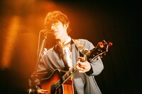 川崎鷹也（Photo by Kana Tarumi）