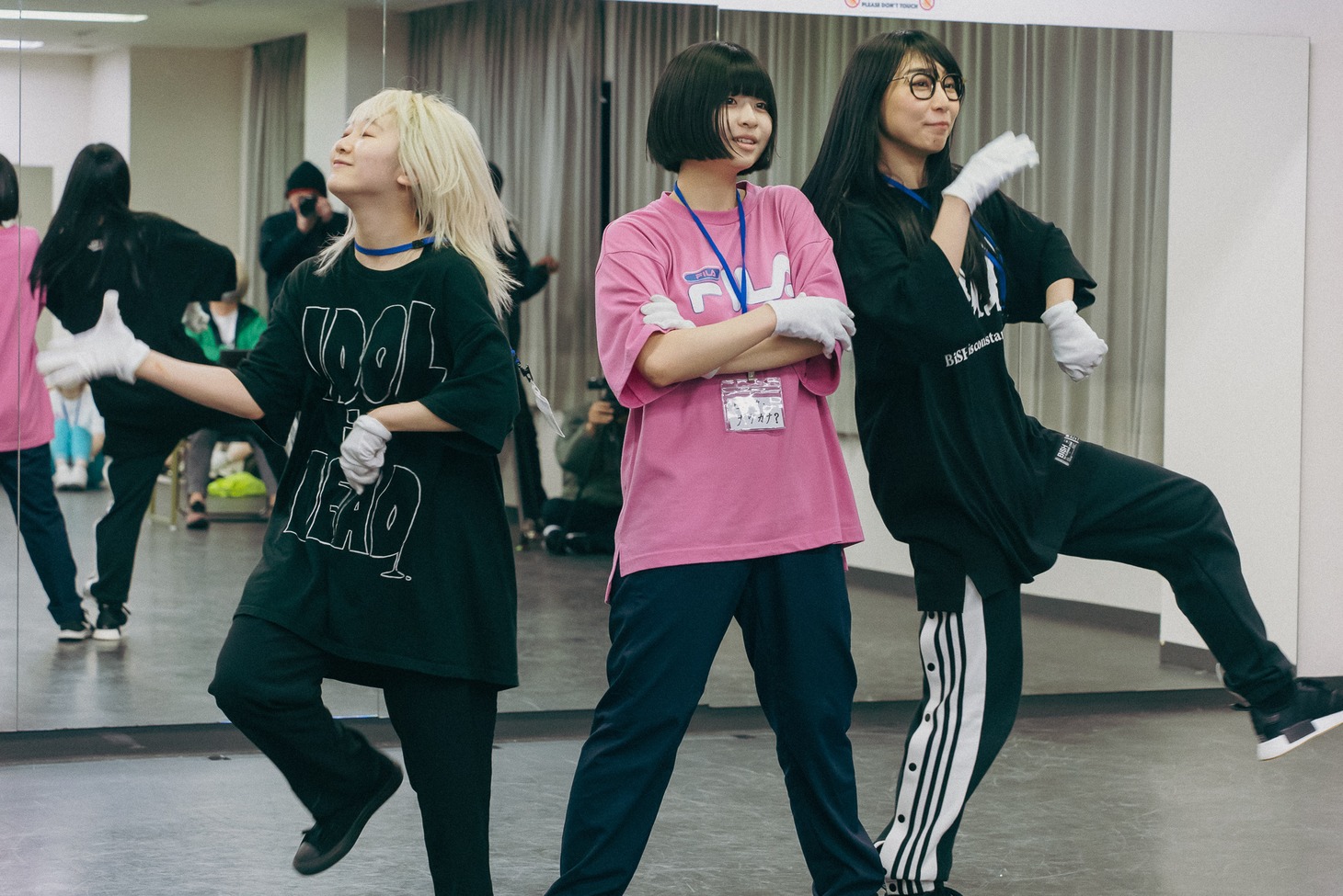 ネオ・トゥリーズ（BiS）、ヒメカ・ナウカナ？、ハシヤスメ・アツコ（BiSH）。
