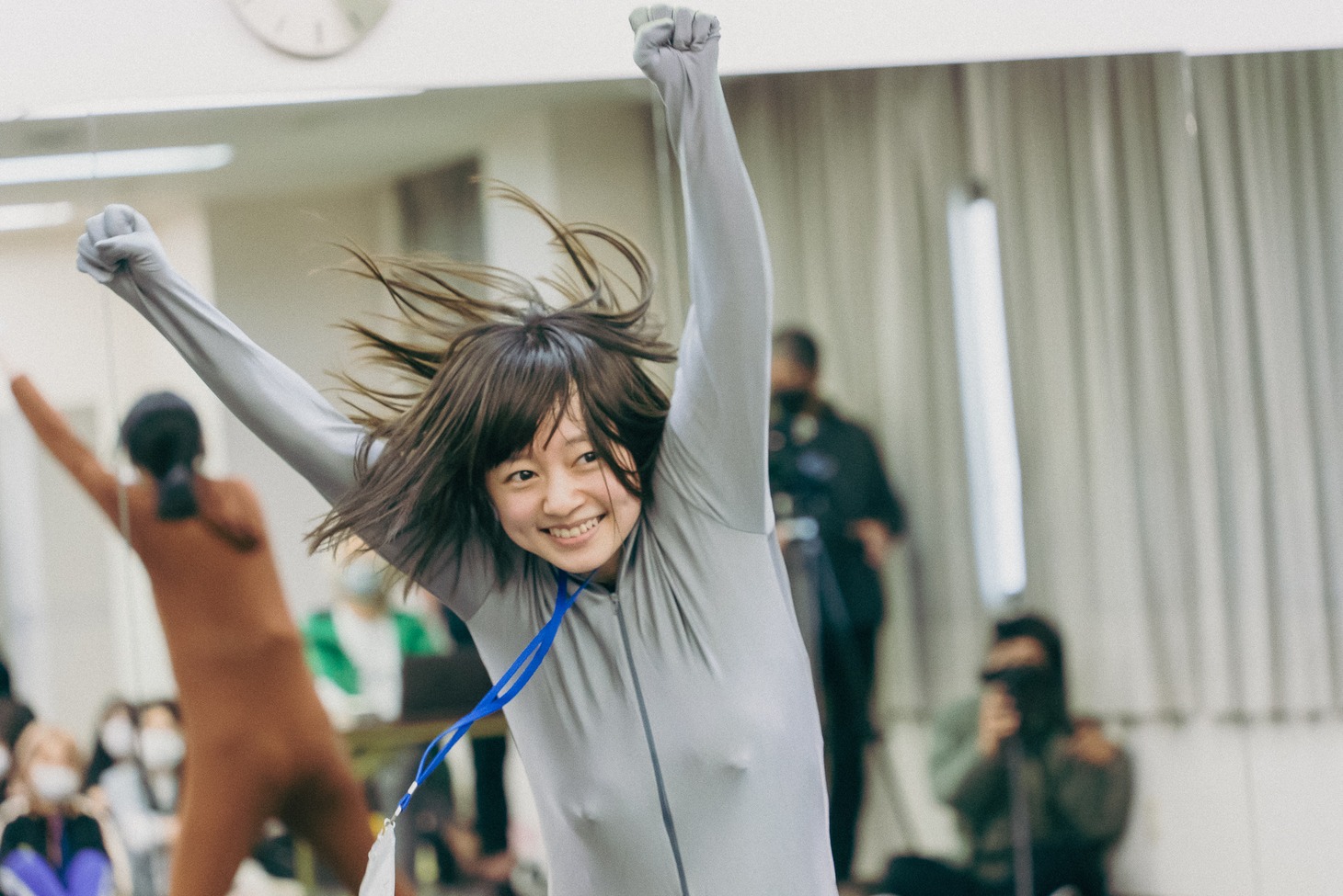 アユナC
