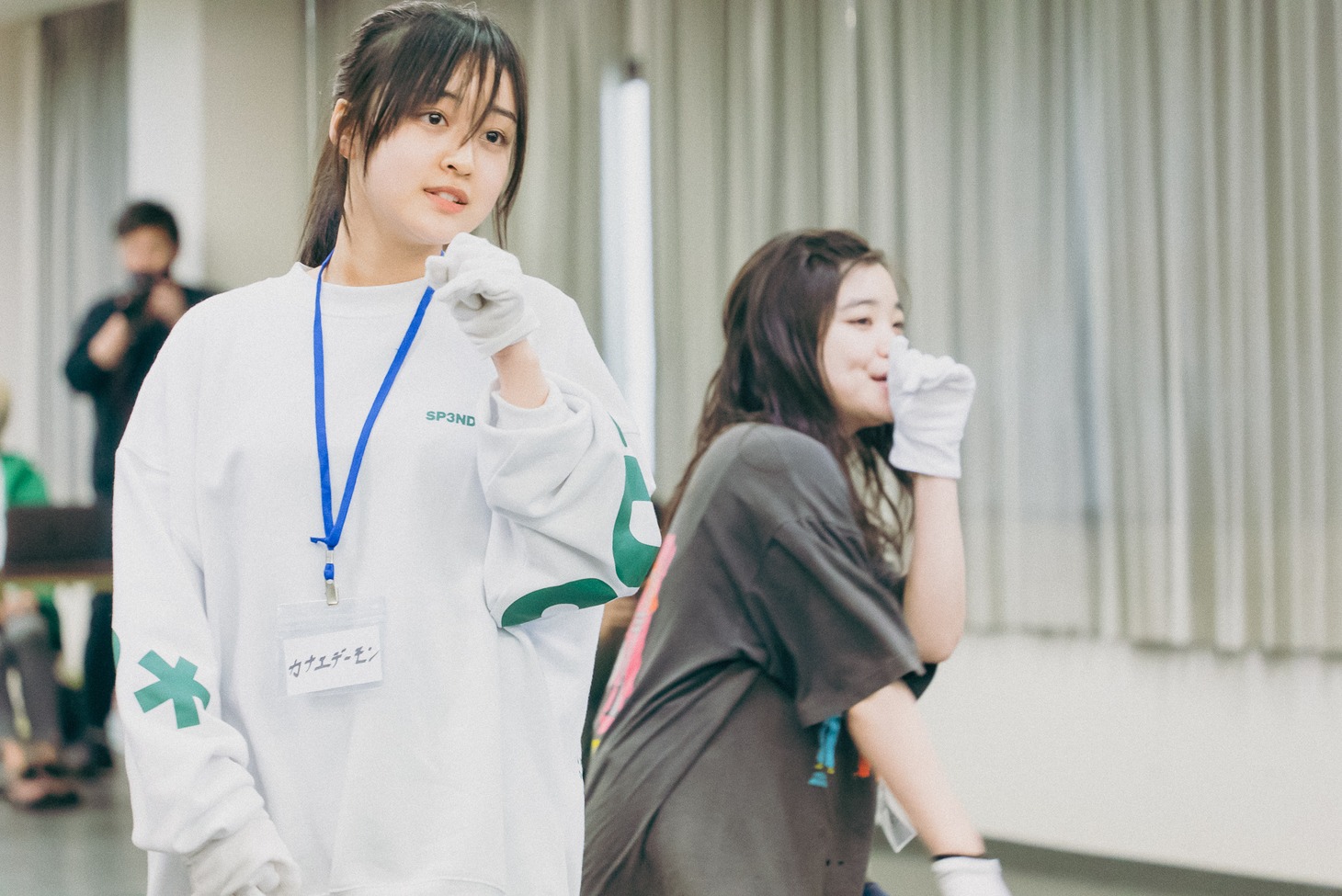 カナエデーモン、セントチヒロ・チッチ（BiSH）。