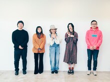 左から佐々木敦、柏木ひなた、えみこ先生、小林歌穂、南波一海。