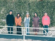 左から佐々木敦、柏木ひなた、えみこ先生、小林歌穂、南波一海。