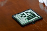 ドーウシロ・ユリ（白）、ヒメカ・ナウカナ？（黒）によるリバーシ対決の結果。