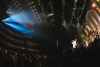 「THE ORAL CIGARETTES Hall Tour 2022『SUCK MY WORLD』」3月24日公演の様子。（撮影：ハタサトシ）