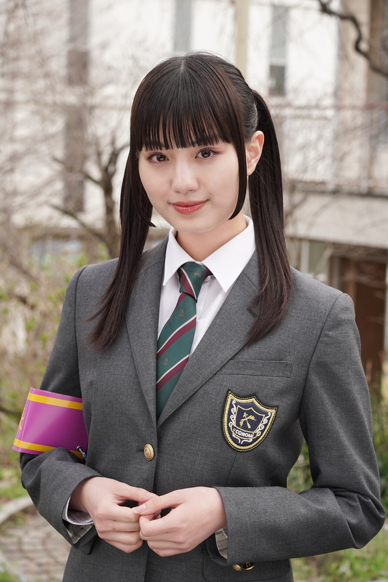 鶴嶋乃愛  