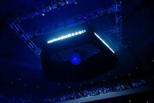 2013年8月「SOPHIA TOUR 2013 未来大人宣言」東京・日本武道館公演より。