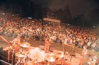 GEZAN「BUG ME TENDER vol.17」の様子。（撮影：taro mizutani）