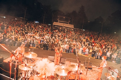 GEZAN「BUG ME TENDER vol.17」の様子。（撮影：taro mizutani）