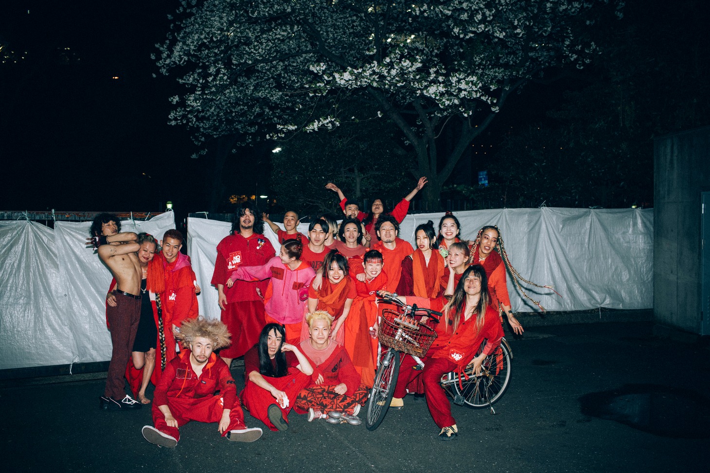 GEZANとMillion Wish Collective。（撮影：taro mizutani）