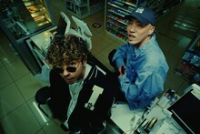 hokuto「Imposter feat. 唾奇 & 仙人掌」ミュージックビデオより。