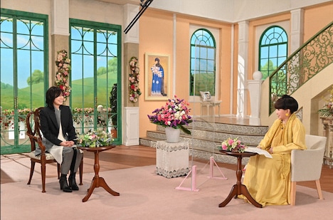 左から相川七瀬、黒柳徹子。 (c)テレビ朝日