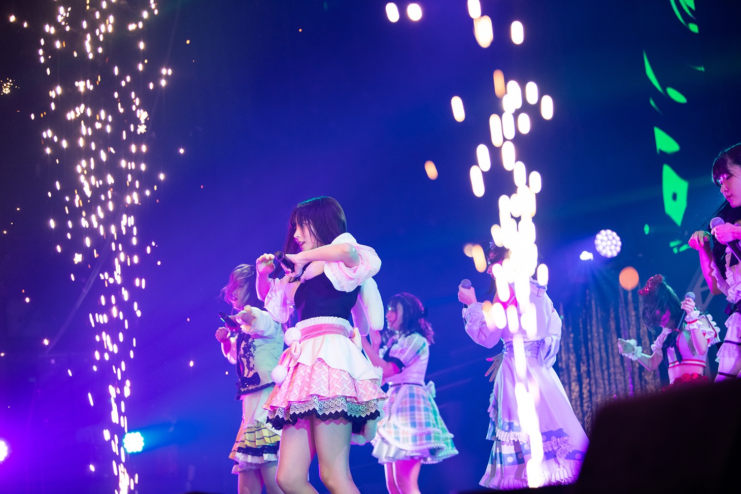 「#ババババンビ 全国道中膝栗毛ツアー 2021-2022」最終公演の様子。