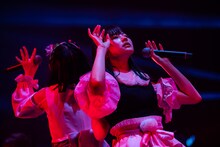 「#ババババンビ 全国道中膝栗毛ツアー 2021-2022」最終公演の様子。