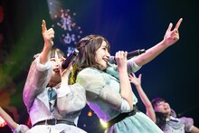 左から近藤沙瑛子、池田メルダ。