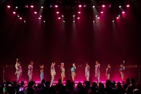 「ONE LOVE ONE HEART Debut Presentation "prologue"」の様子。
