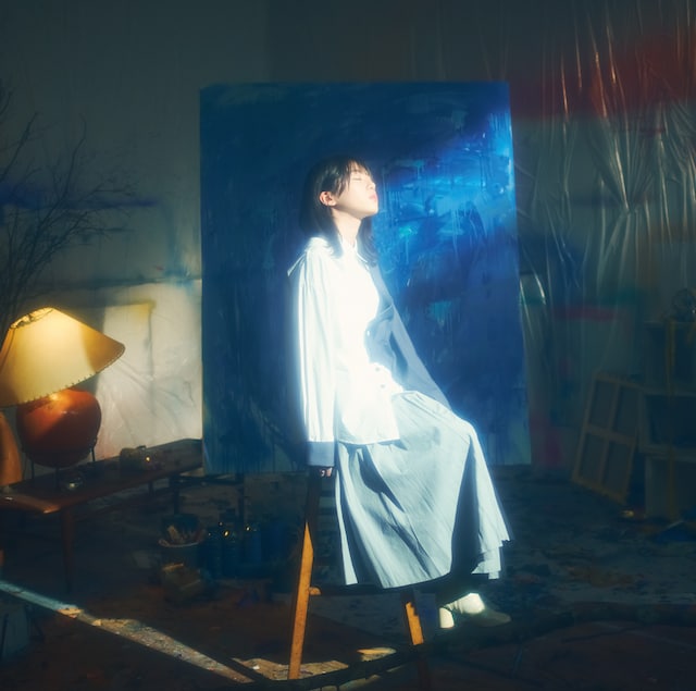 八木海莉「水気を謳う」初回限定盤ジャケット