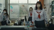 STU48のドラマミュージックビデオ「光は君に、あの日々に。」より。