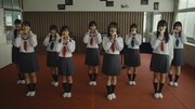 STU48のドラマミュージックビデオ「光は君に、あの日々に。」より。