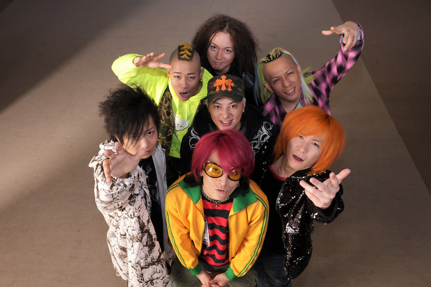 人気画像3位は「映画『TELL ME ～hideと見た景色～』hide with Spread Beaver役はこの7人」より、TELL ME ～hideと見た景色～」hide with Spread Beaver キャスト。 (c)2022「TELLME」製作委員会