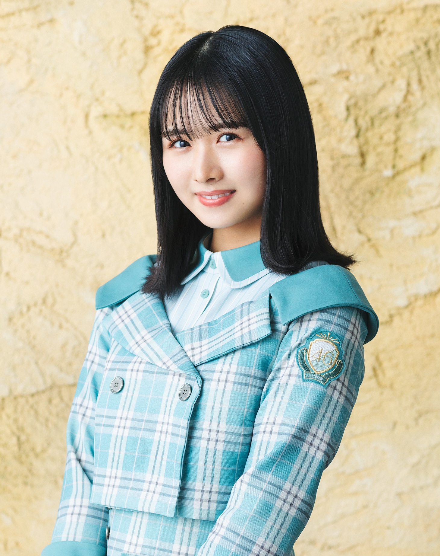 上村ひなの