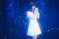 矢川葵（撮影：稲垣謙一）