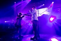 左からしゅーず、un:c。（撮影：堀卓朗［ELENORE］）