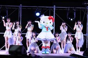 ハロプロ春の恒例ライブ「ひなフェス」開幕、ハローキティとOCHA NORMAのコラボも実現