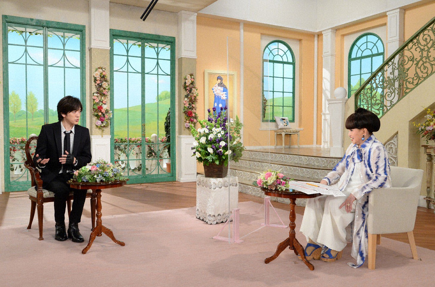 左からDAIGO（BREAKERZ）、黒柳徹子。 (c)テレビ朝日