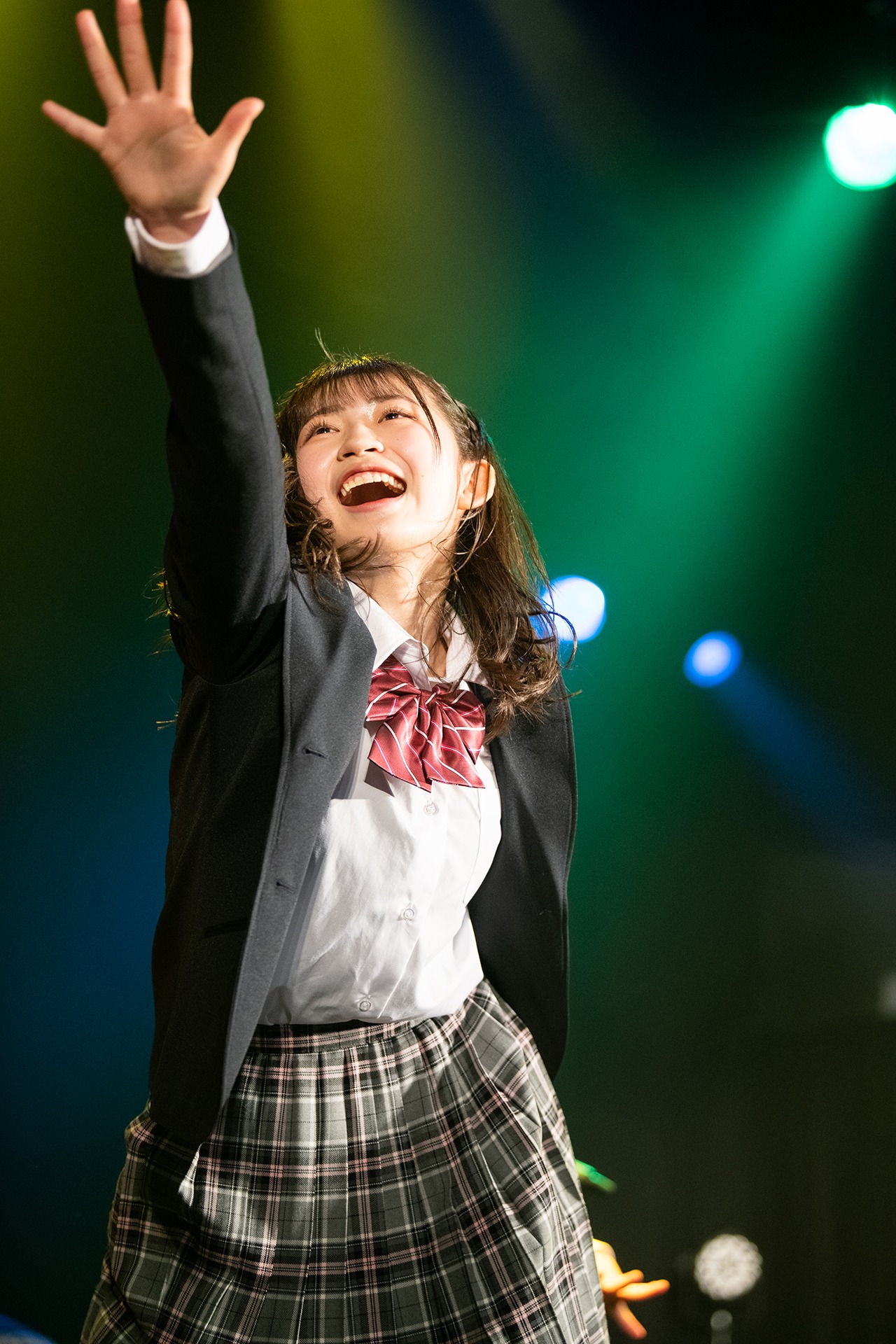 石原さき