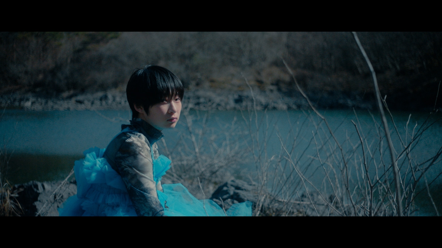 春ねむり「生きる」ミュージックビデオより。