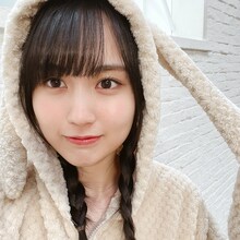 賀喜遥香（乃木坂46）1st写真集公式Twitter（@kakiharuka_1st）より。