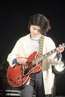 畳野彩加（Vo, G）（撮影：池野詩織）