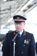 ふじみ野駅長の山崎昌夫氏。