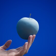 大橋ちっぽけ「嫌でもね」配信ジャケット