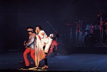 RCサクセション武道館公演の様子。