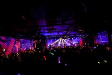 B.O.L.T「『POP』ONE MAN LIVE Revival」の様子。（撮影：笹森健一）