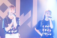 左から高井千帆、内藤るな。（撮影：笹森健一）