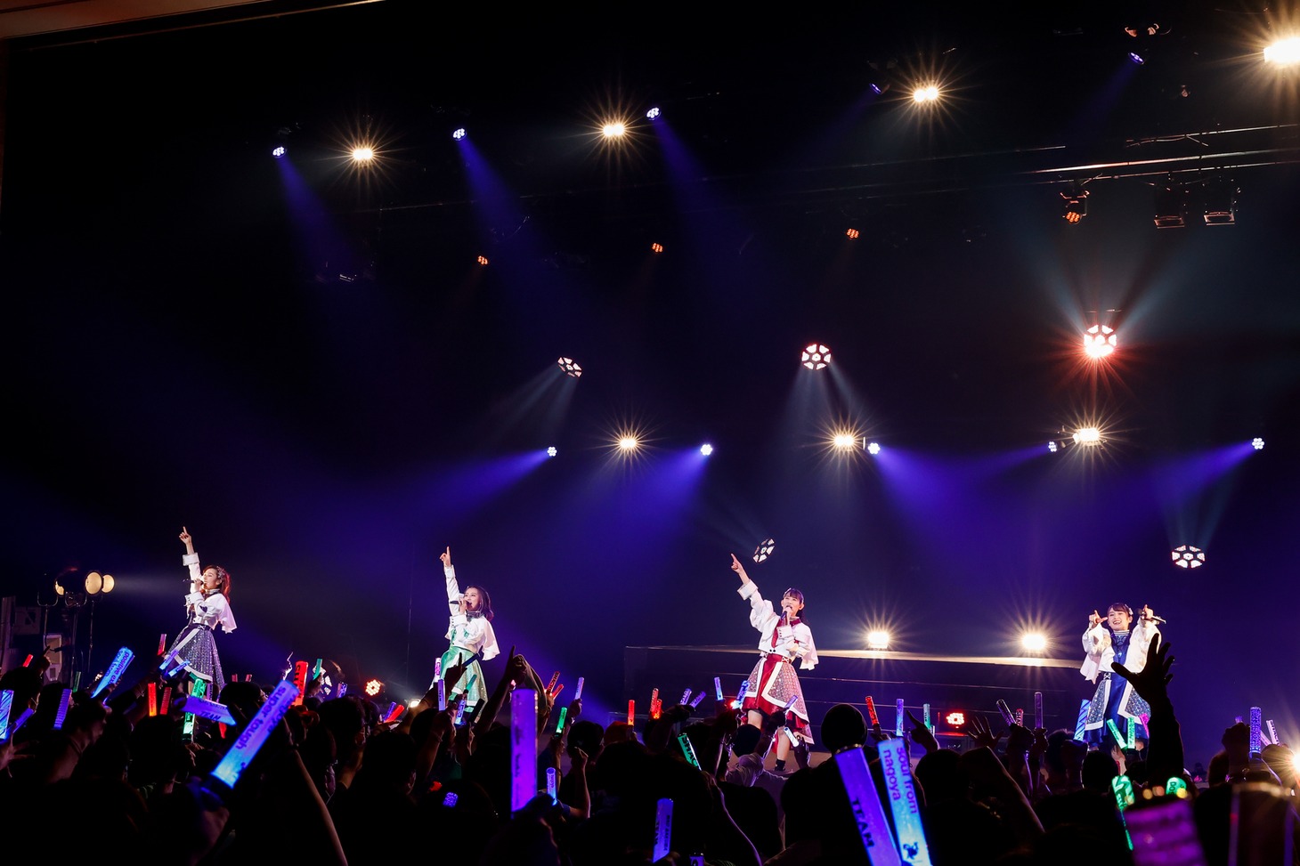 TEAM SHACHII「TOUR 2022 ～猪突！猛進！猛進！猛進！猛進！～」日本特殊陶業市民会館公演の様子。（撮影：小坂茂雄）
