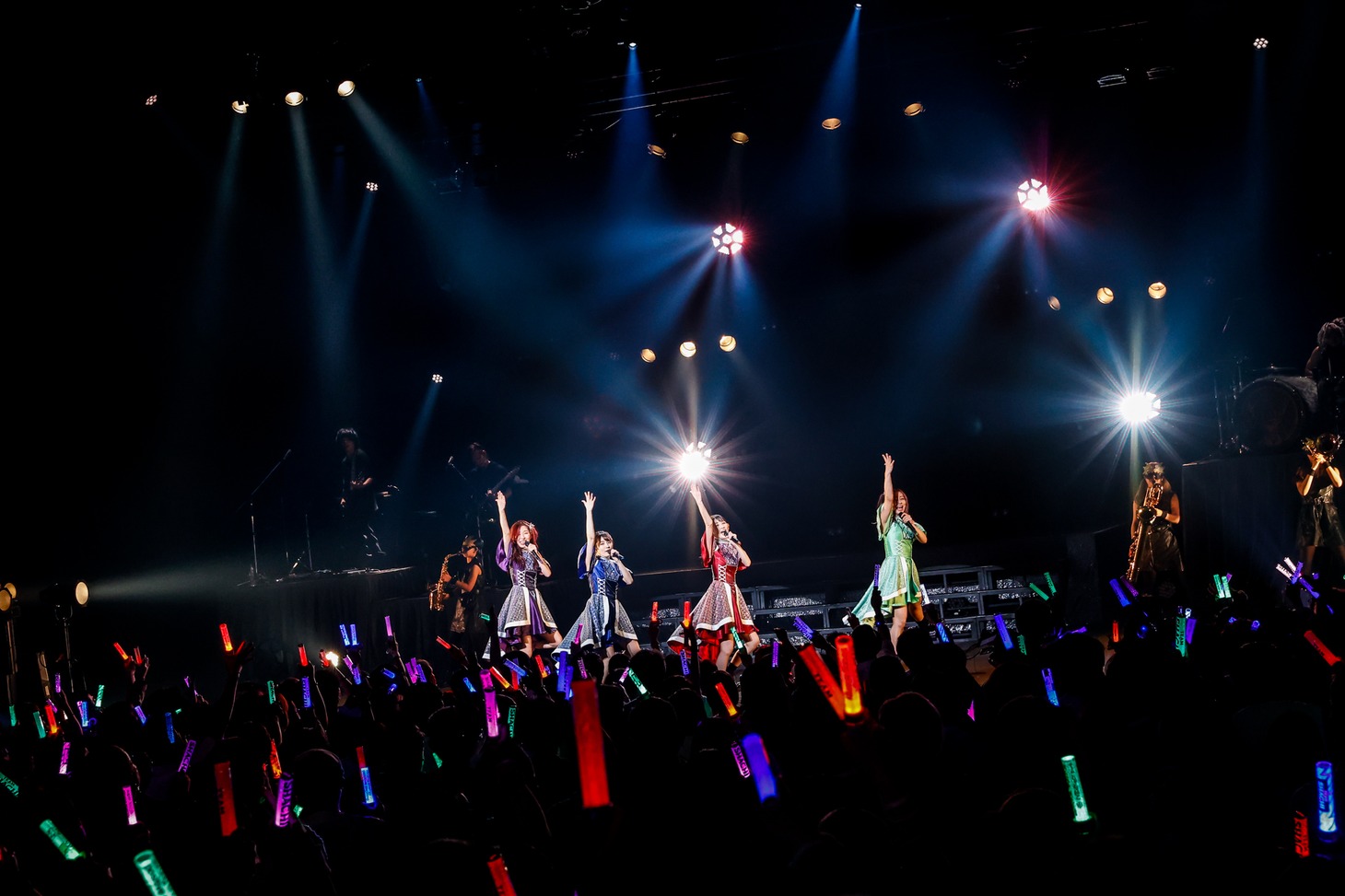 TEAM SHACHII「TOUR 2022 ～猪突！猛進！猛進！猛進！猛進！～」日本特殊陶業市民会館公演の様子。（撮影：小坂茂雄）