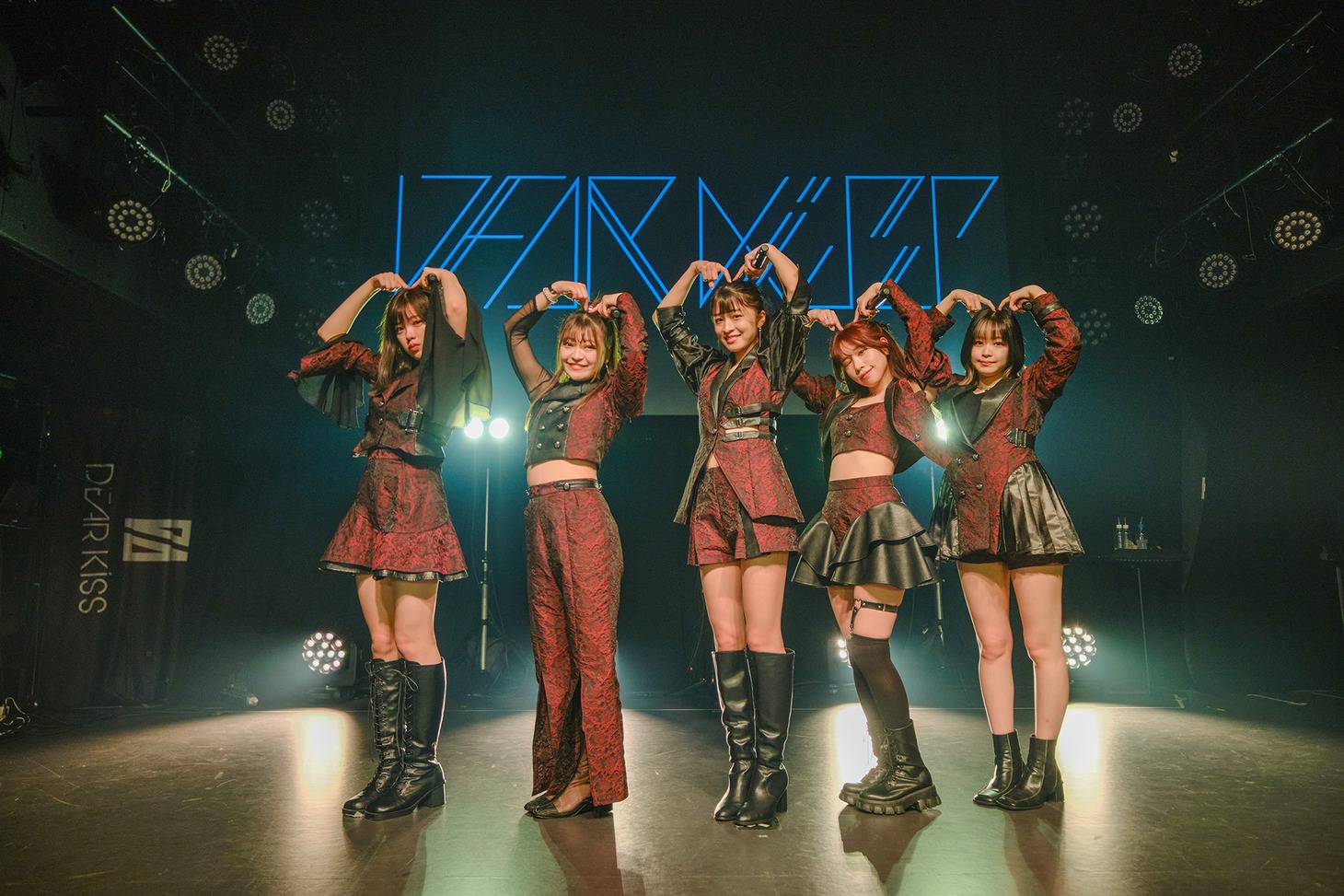 「DEAR KISS ONEMAN LIVE "DEAREST DREAM♯9"～『ハッピー』release party～＠Veats Shibuya」の様子。