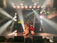 「DEAR KISS ONEMAN LIVE "DEAREST DREAM♯9"～『ハッピー』release party～＠Veats Shibuya」の様子。