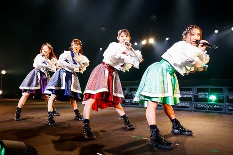 TEAM SHACHII「TOUR 2022 ～猪突！猛進！猛進！猛進！猛進！～」日本特殊陶業市民会館公演の様子。（撮影：小坂茂雄）