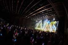 CUBERS「CUBERS SPRING TOUR 2022」初日公演の様子。