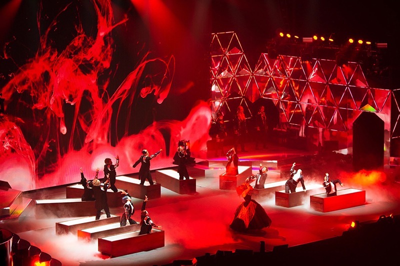「ayumi hamasaki ASIA TOUR ～24th Anniversary special @PIA ARENA MM～」の様子。（撮影：田中聖太郎）