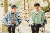 左から大野宏二朗（Dr）、佐々木直人（B, Vo）。