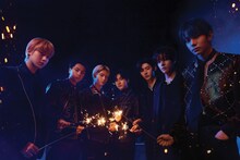 ENHYPEN「DIMENSION : 閃光」コンセプトフォトSPARK Ver. (P)＆(C) BELIFT LAB