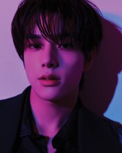 ENHYPEN「DIMENSION : 閃光」コンセプトフォトSPARK Ver.（JAKE） (P)＆(C) BELIFT LAB